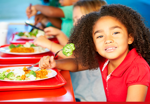 6 dicas para incentivar seus filhos a gostarem de alimentos saudáveis